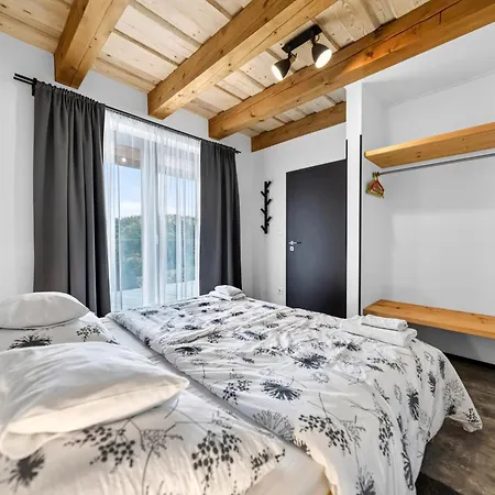 Na Smrčku Apartamento Bysovec